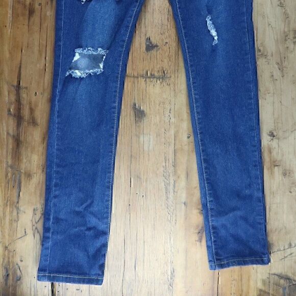B.O.B SKINNY HIGH WAIST STRETCH DISTRESSED DARK WASH BLUE JEANS NWT - Picture 10 of 12